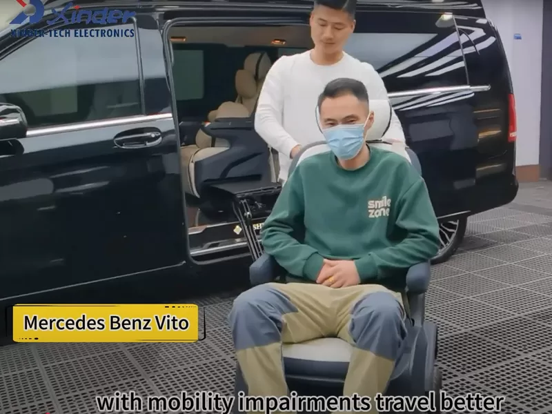 Mercedes-Benz Vito diubahsuai dengan kerusi pusing boleh pisah Xinder-Tech