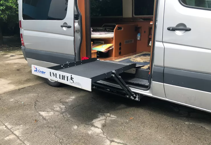 Lif kerusi roda Mini-UVL