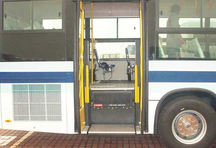 STEP-B-1200 lif kerusi roda (separa automatik)